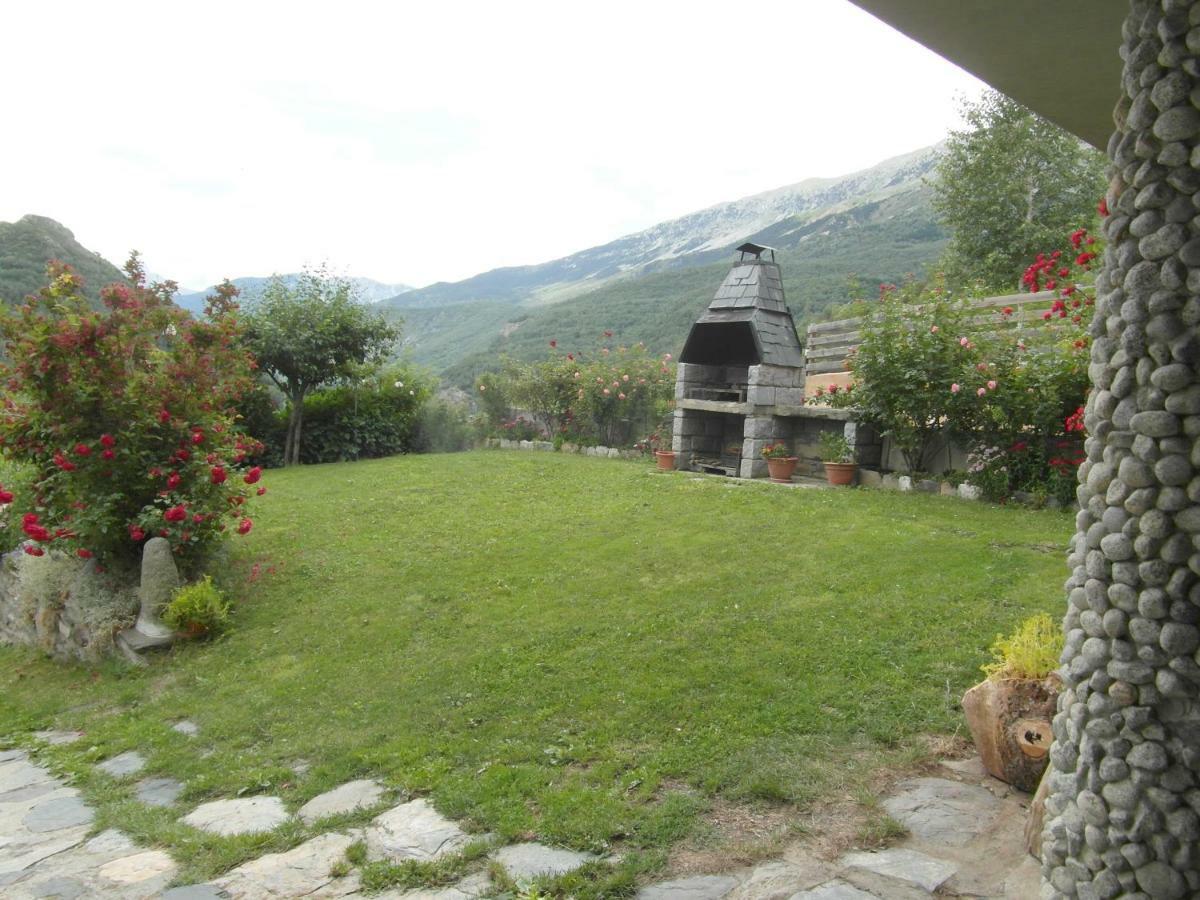 Sh11 - Casa Juan Manuel 2 - Villmor Apartman Sahún Kültér fotó